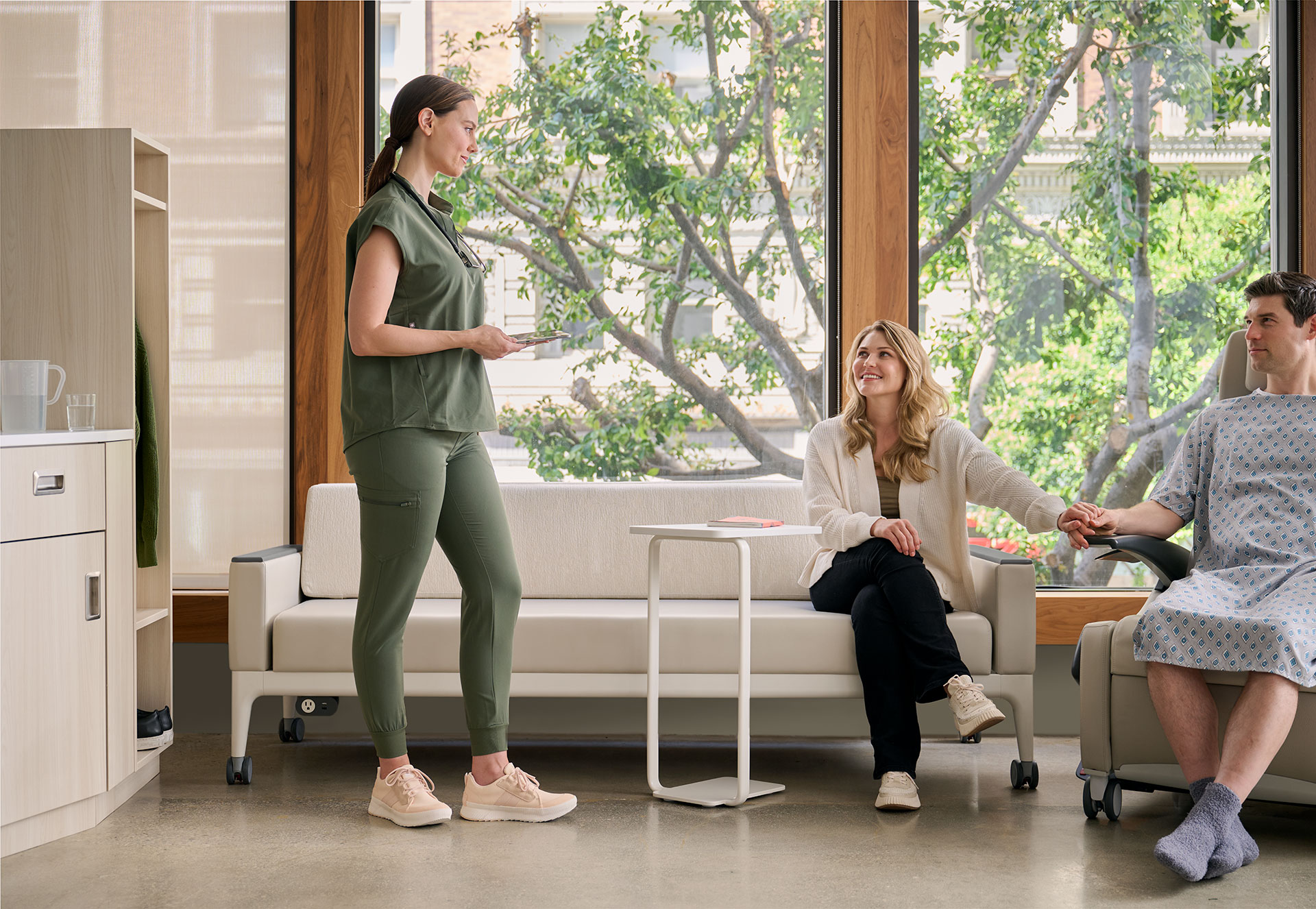 Carolina Introduces Offshore sleepover sofa at HCD 2024 - OFS