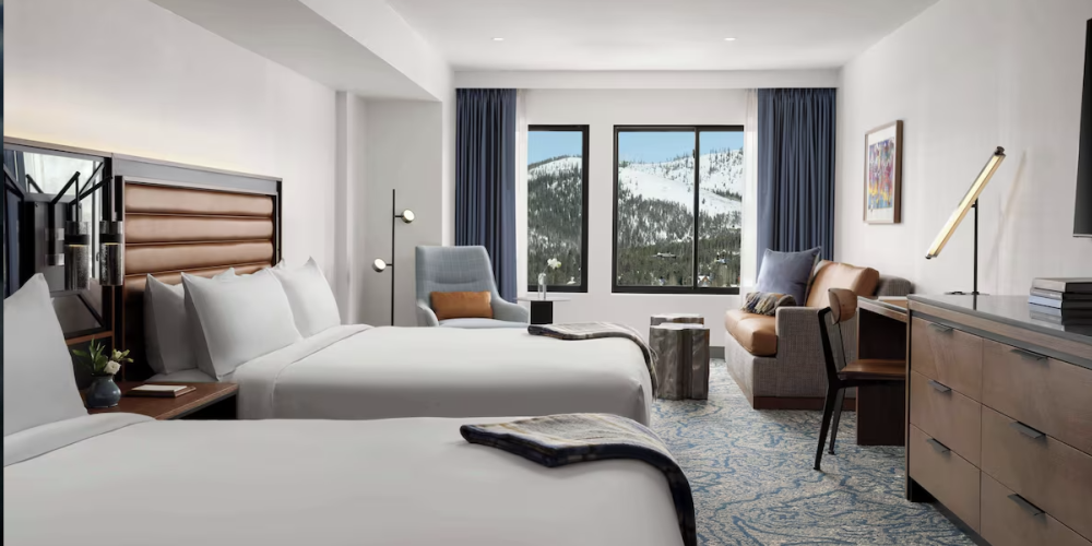 Hotel Alpenrock Breckenridge, Curio Collection by Hilton