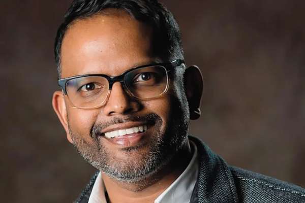 Roby Isaac Headshot