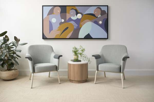 Carolina Bokeh and X&O table in Chicago showroom