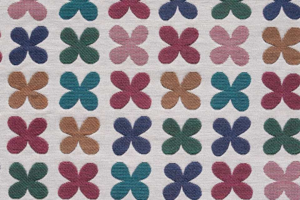 Quatrefoil Crimson