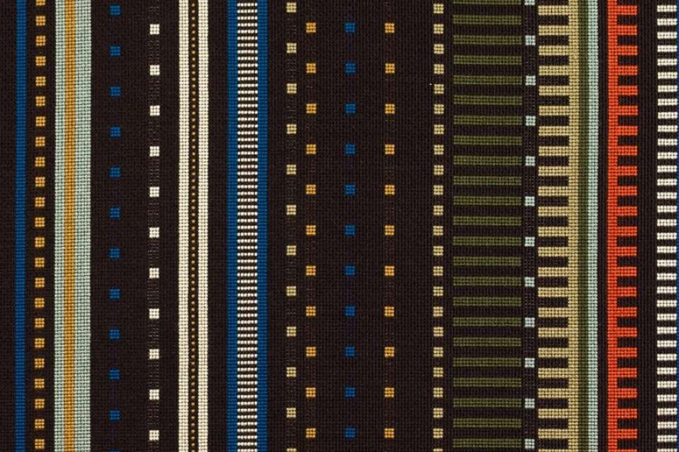 Point Black And Cobalt Point Black And Cobalt