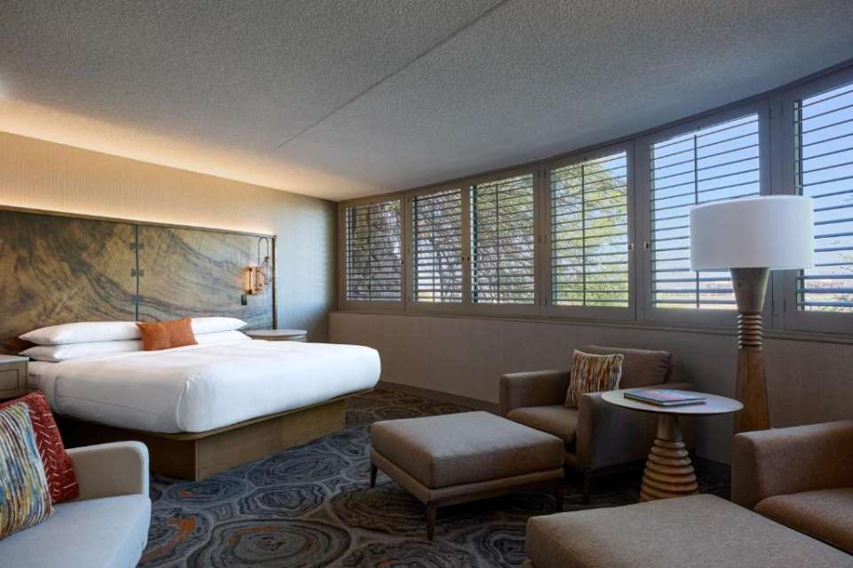 Marriott Phoenix Resort Tempe at The Buttes Marriott Phoenix Resort Tempe at The Buttes