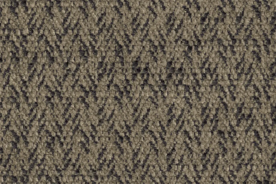 Hefty Herringbone Pine Cone