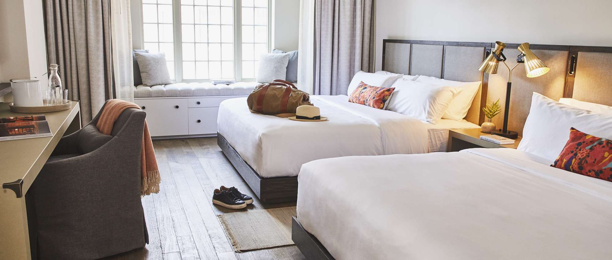 Guest room at The Alida, Savannah, a Tribute Portfolio Hotel