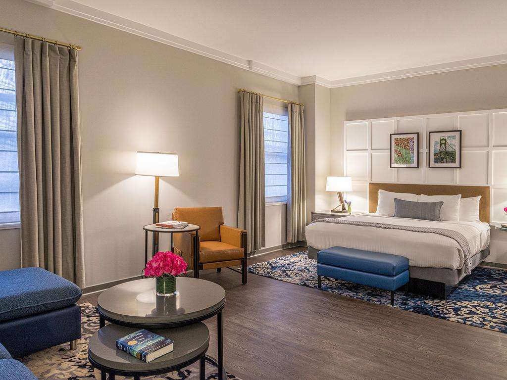 Heathman Hotel