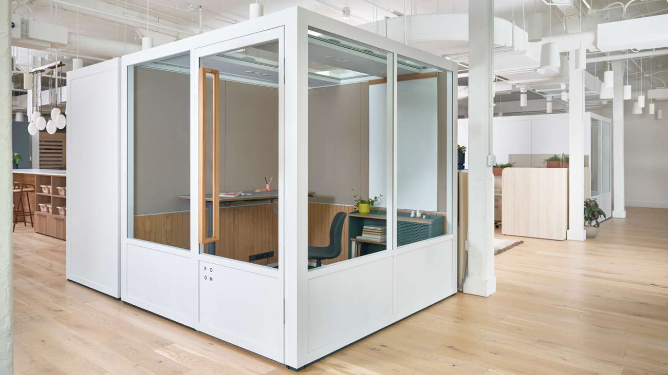 Room Booth M