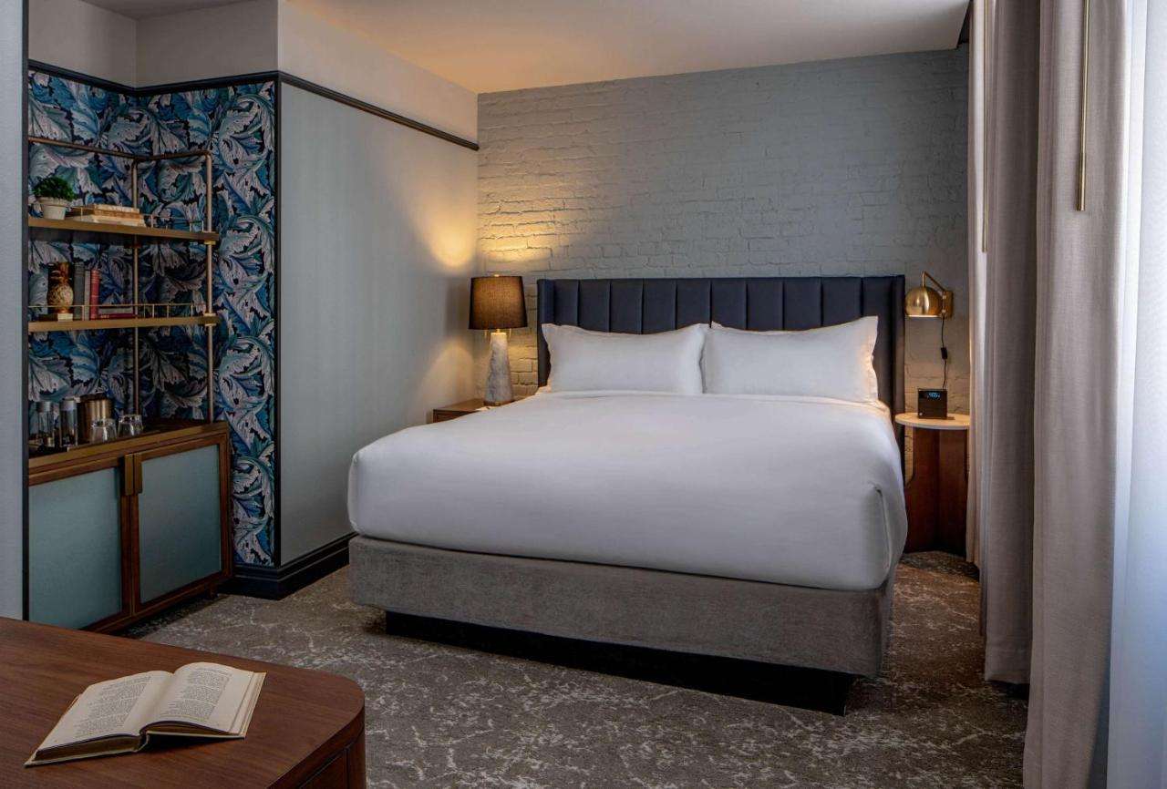 The Eliza Jane, Unbound Collection by Hyatt