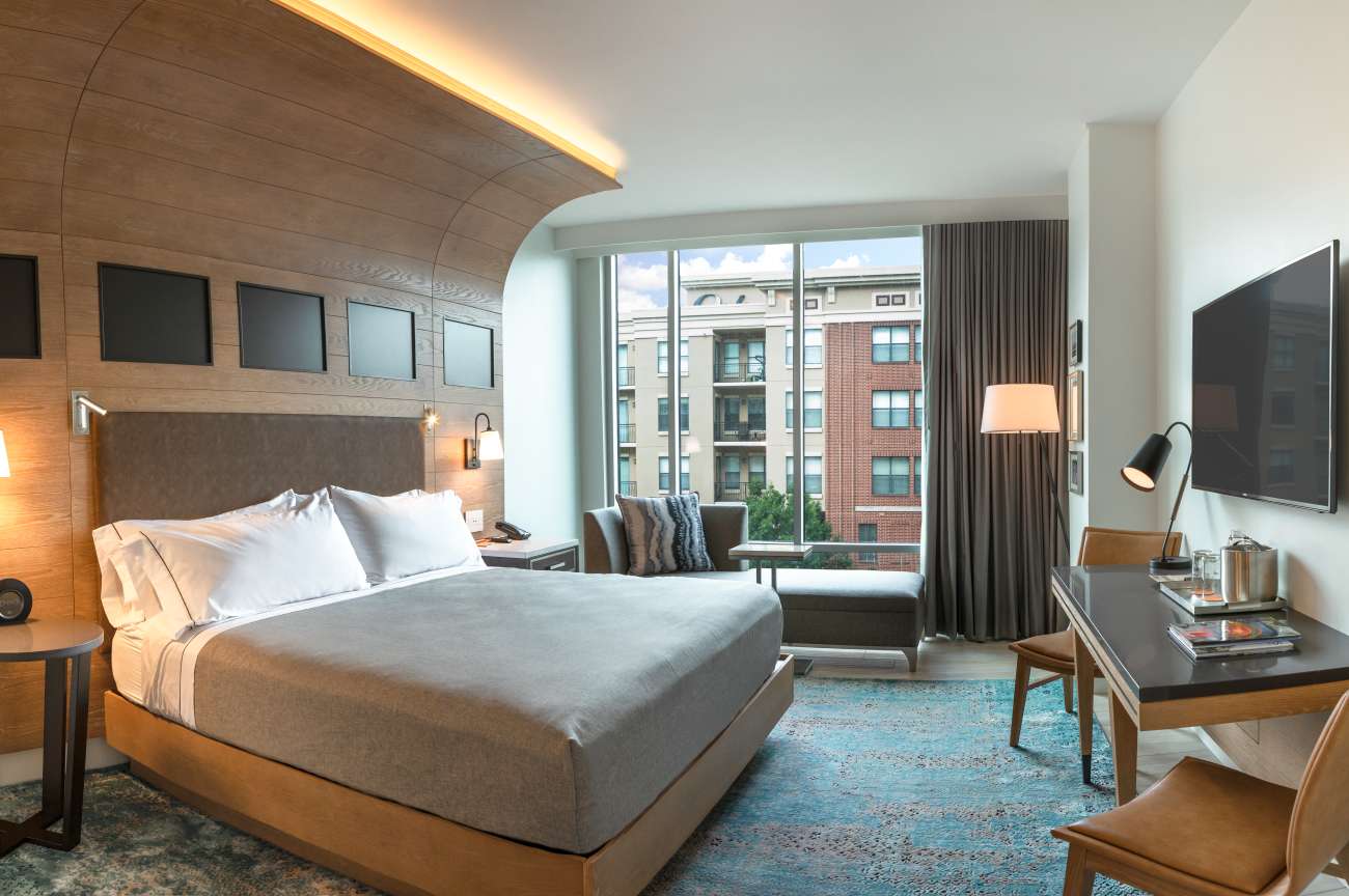 Canopy by Hilton Dallas - Uptown