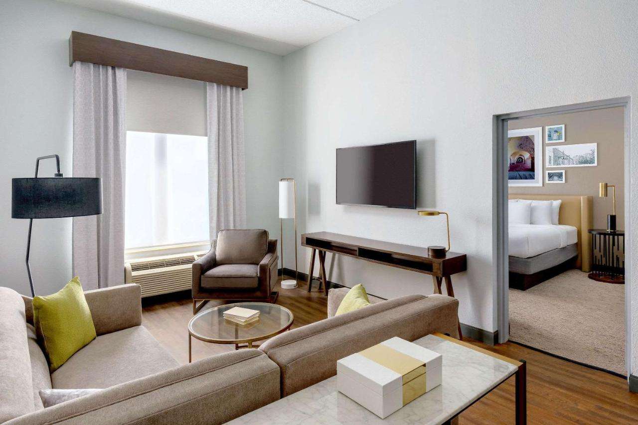 The Bluff Hotel, Tapestry Collection by Hilton