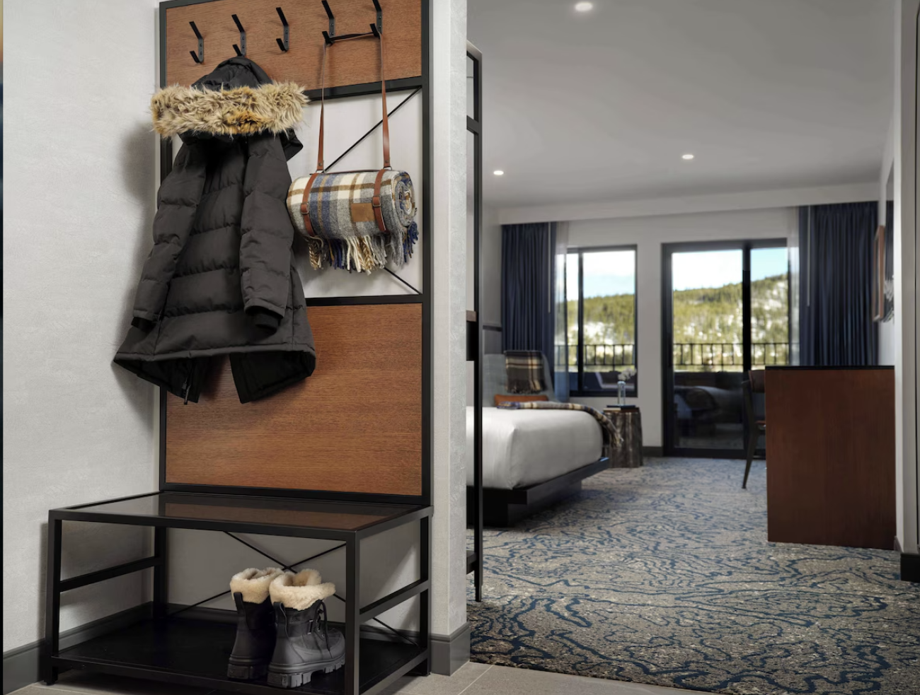 Hotel Alpenrock Breckenridge, Curio Collection by Hilton