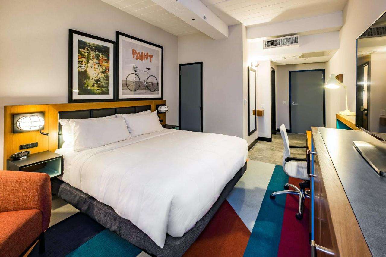 Hotel Indigo Madison Downtown