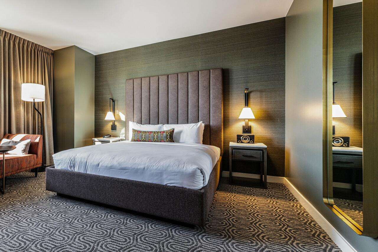 Hotel Vin, Autograph Collection