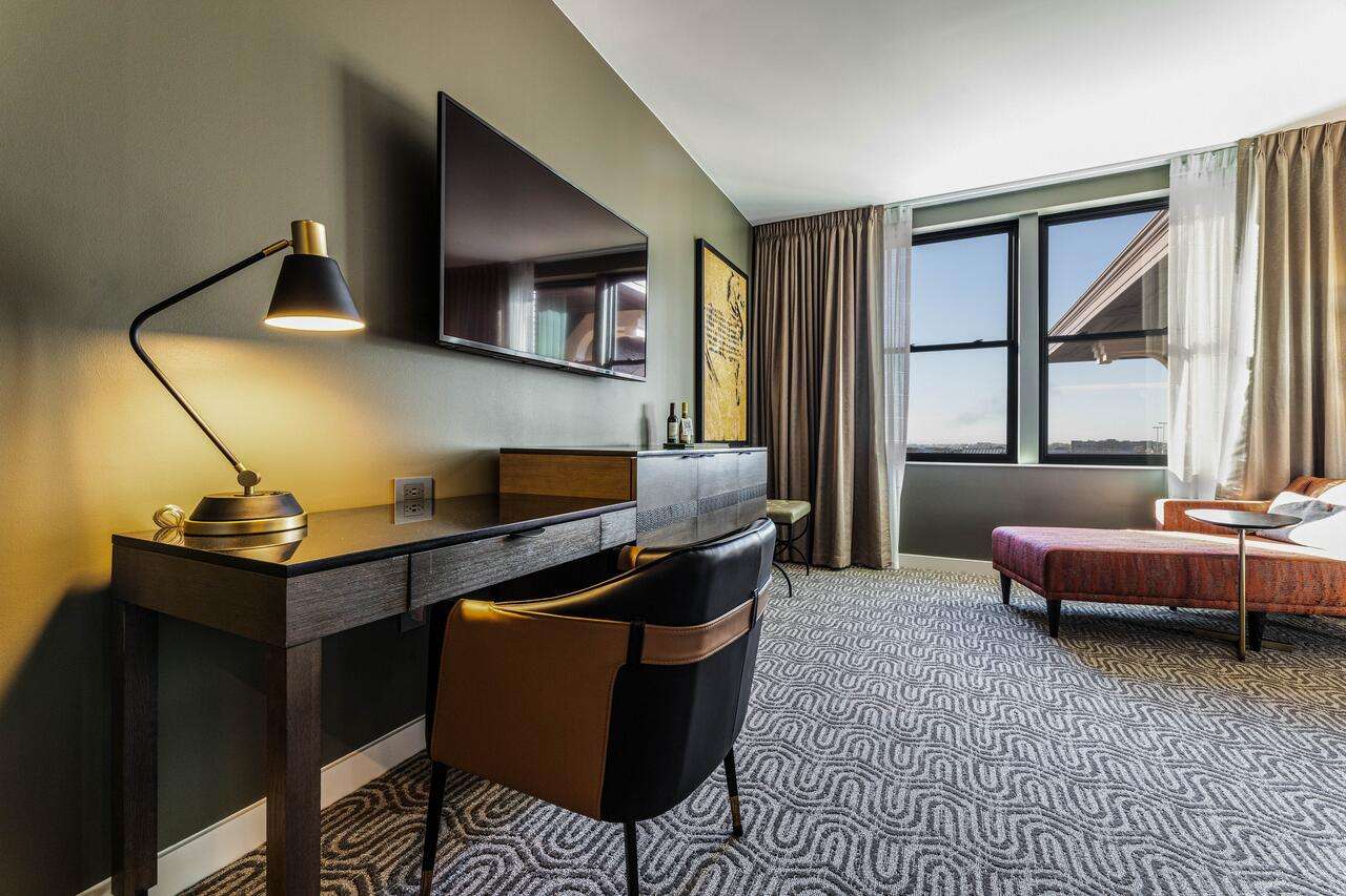 Hotel Vin, Autograph Collection