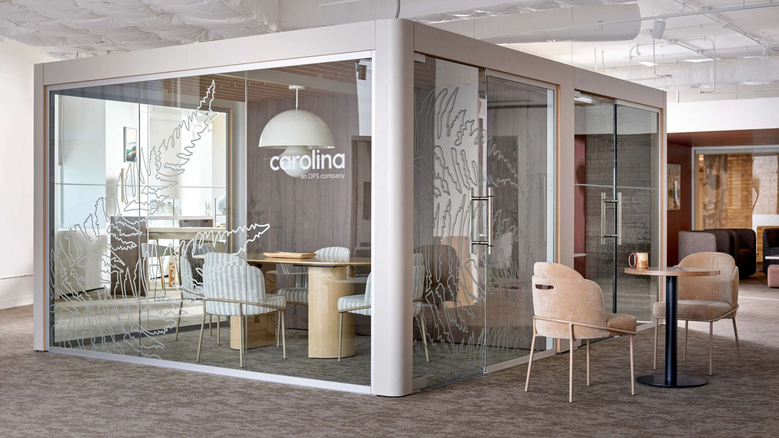 Small waiting/meeting Small waiting/meeting