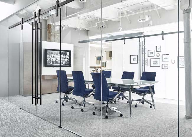 Eleven Collaborative and Pur