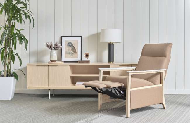 Modern Amenity three-position