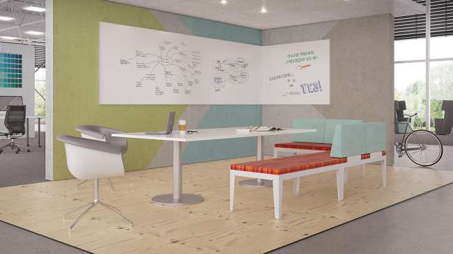 Bända, Collier, and Meeting Room