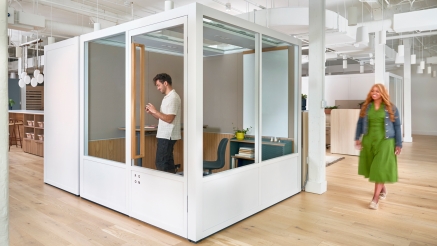 Room Booth M