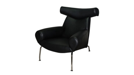 Metal lounge chairs