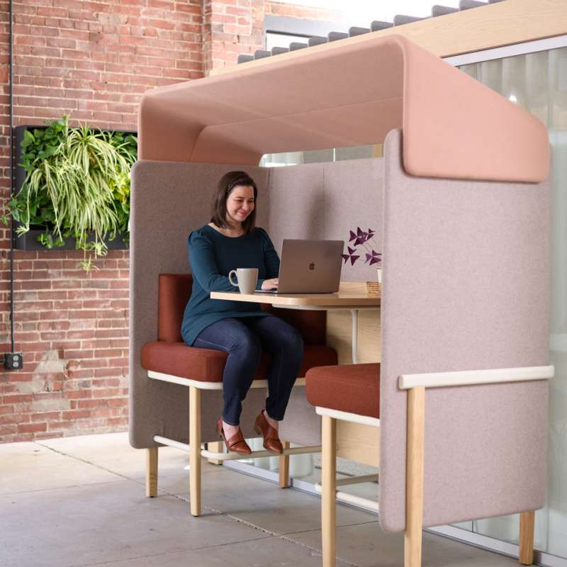 Heya retreat and Living Wall Planter