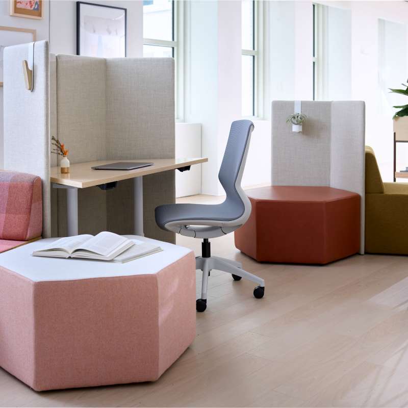 Hex, Maive, Applause, ...