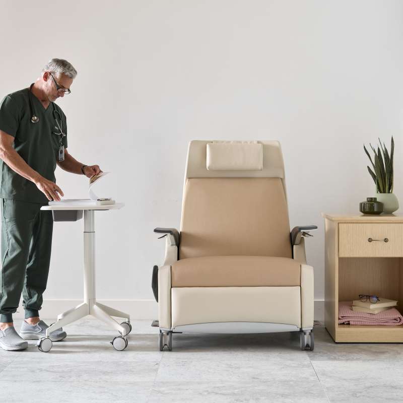 Lasata bariatric, Stray, and Logique