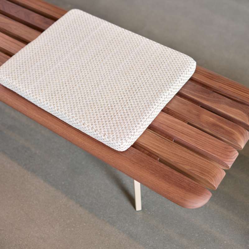 Rowen bench