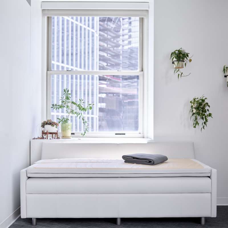 Retrospect sleepover sofa