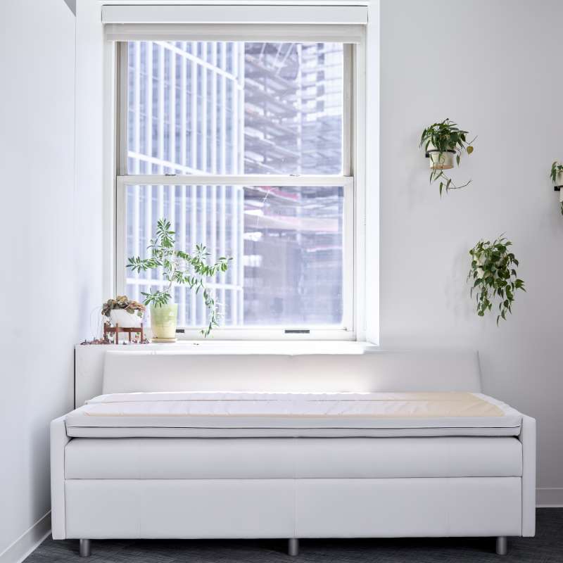 Retrospect sleepover sofa