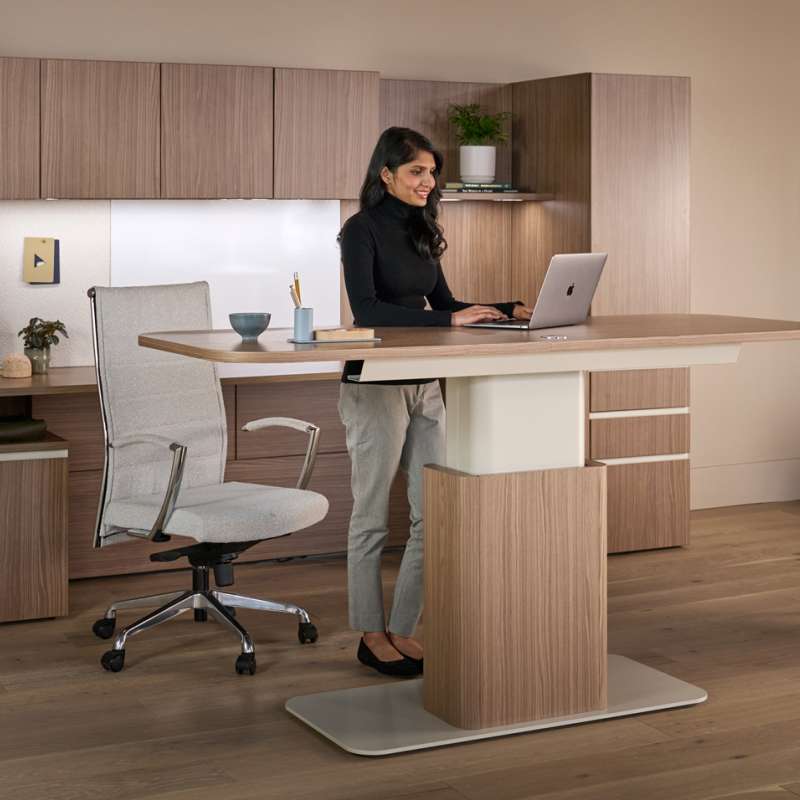 Adler, Ally, Cali, ...